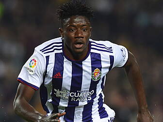 Southampton bolster defence wi...